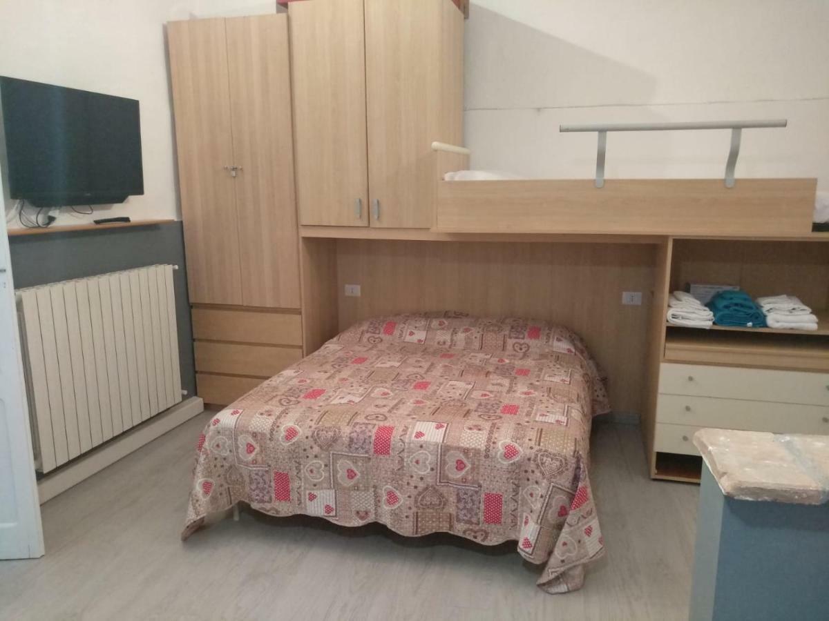 Cardano Apartment ปาเวีย ภายนอก รูปภาพ